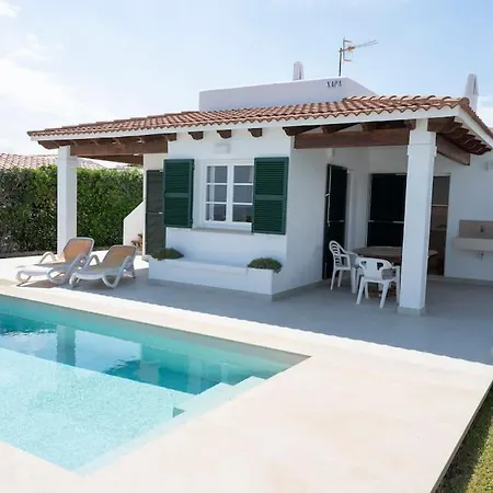 Lighthouse Ii - New! Renovated With Sea Views And Free Wi-fi *