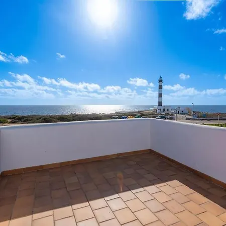 Lighthouse Ii - New! Renovated With Sea Views And Free Wi-fi