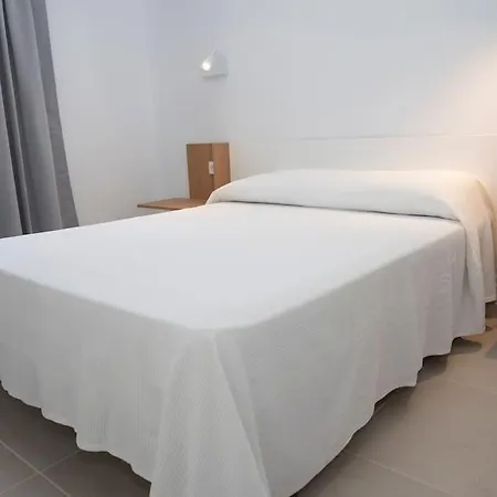 Lighthouse Ii - New! Renovated With Sea Views And Free Wi-fi Cala'N Bosch (Menorca)