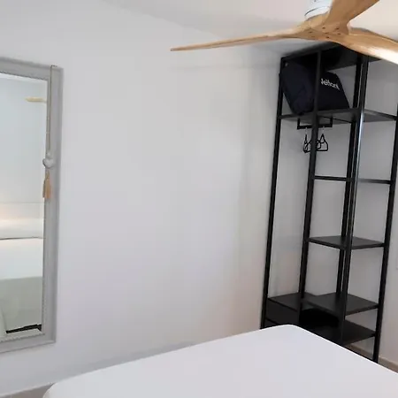 Villa Lighthouse Ii - New! Renovated With Sea Views And Free Wi-fi Cala'N Bosch (Menorca)