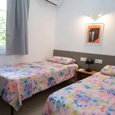 Lighthouse Ii - New! Renovated With Sea Views And Free Wi-fi Cala en Bosch