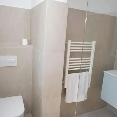 Lighthouse Ii - New! Renovated With Sea Views And Free Wi-fi Cala en Bosch