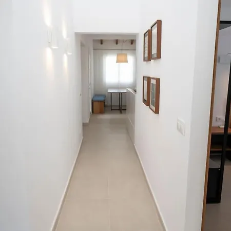 Lighthouse Ii - New! Renovated With Sea Views And Free Wi-fi Vila *