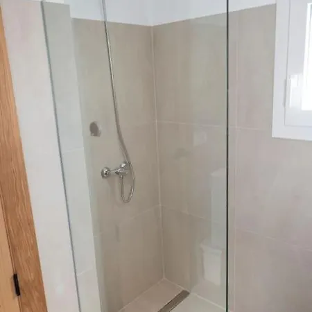 Vila Lighthouse Ii - New! Renovated With Sea Views And Free Wi-fi *