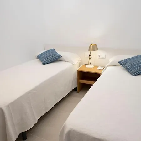 Lighthouse Ii - New! Renovated With Sea Views And Free Wi-fi * Cala en Bosch